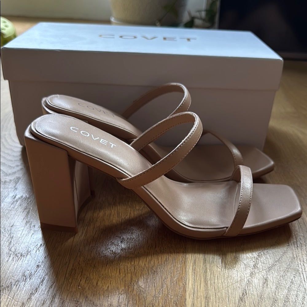 Brand New Covet Women's Tan Strappy Heels